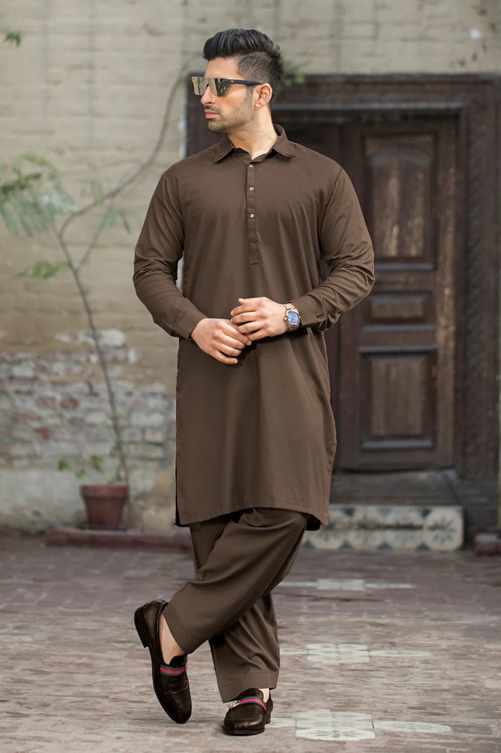PREMIUM UNSTITCHED WASH & WEAR